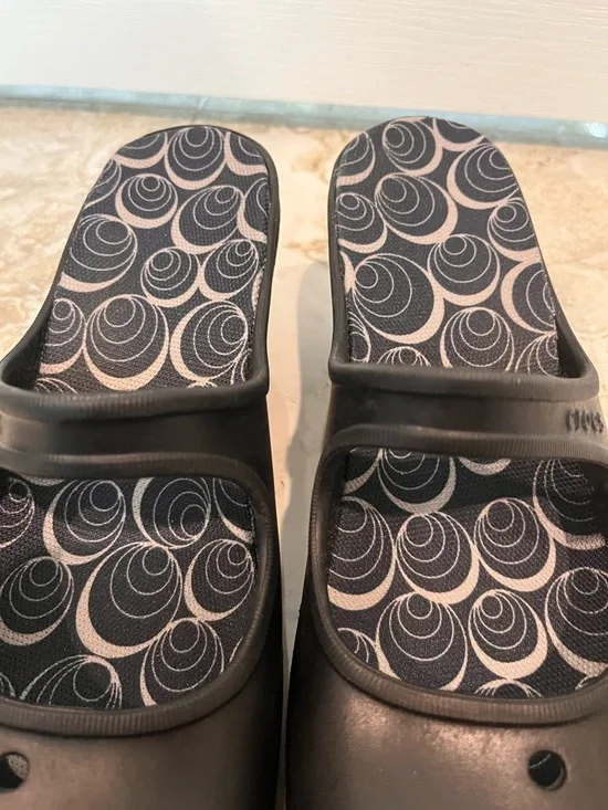 Crocs Frances Mary Jane Wedge Mule Slip On Shoes Black Comfort Women’s Size 9 - Picture 11 of 12